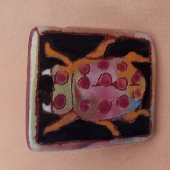 c'94 WASHINGTON LEDESMA HandMade Terracotta Beetle Brooch Wearable Pottery Art - Picture 4 of 12